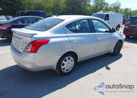 2014 Nissan Versa 1.6 Sv z USA, uszkodzony, nr VIN 3N1CN7AP5EL849010